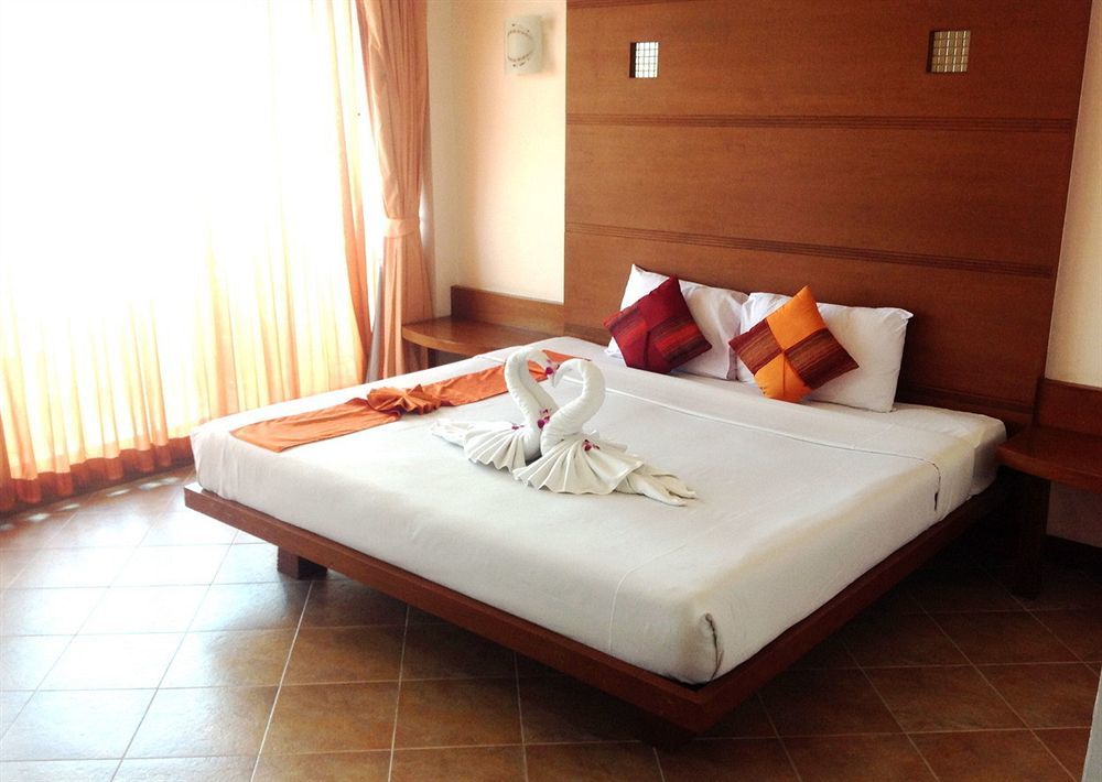 Oyo 447 Royal Express Hotel 2*